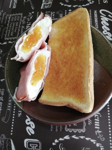 お弁当や朝食に◎レンジで簡単ハムエッグの写真