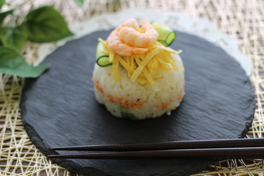 ミニケーキ寿司の画像