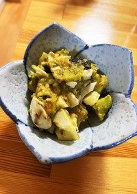 アボカドと卵の海苔サラダ