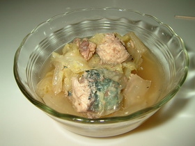 白菜とさば缶の炊いたの(おつゆ風)