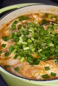 超簡単♡鍋で作るピリ辛キムチスープ