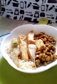 サーモンハラスの焼き鮭+納豆のタパス