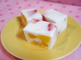 フルーツヨーグルト寒天