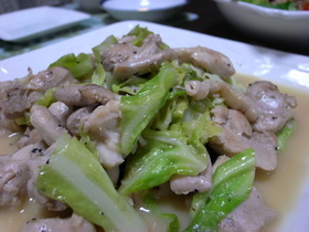 ✾春キャベツと鶏肉の白ワイン蒸し✾