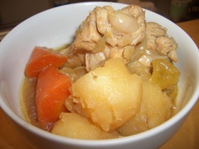 コラーゲンたっぷり♪手羽元肉じゃが^^