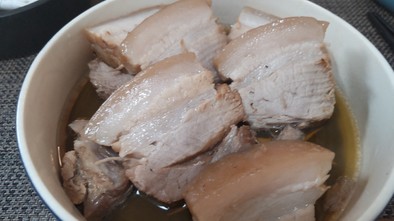 簡単中華・豚皮でむっちりしたトンポーロウの写真