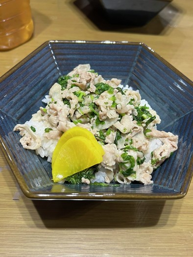 UEMATSU丼(塩豚丼)の写真