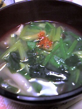 ほうれん草&しめじ&わかめのお味噌汁