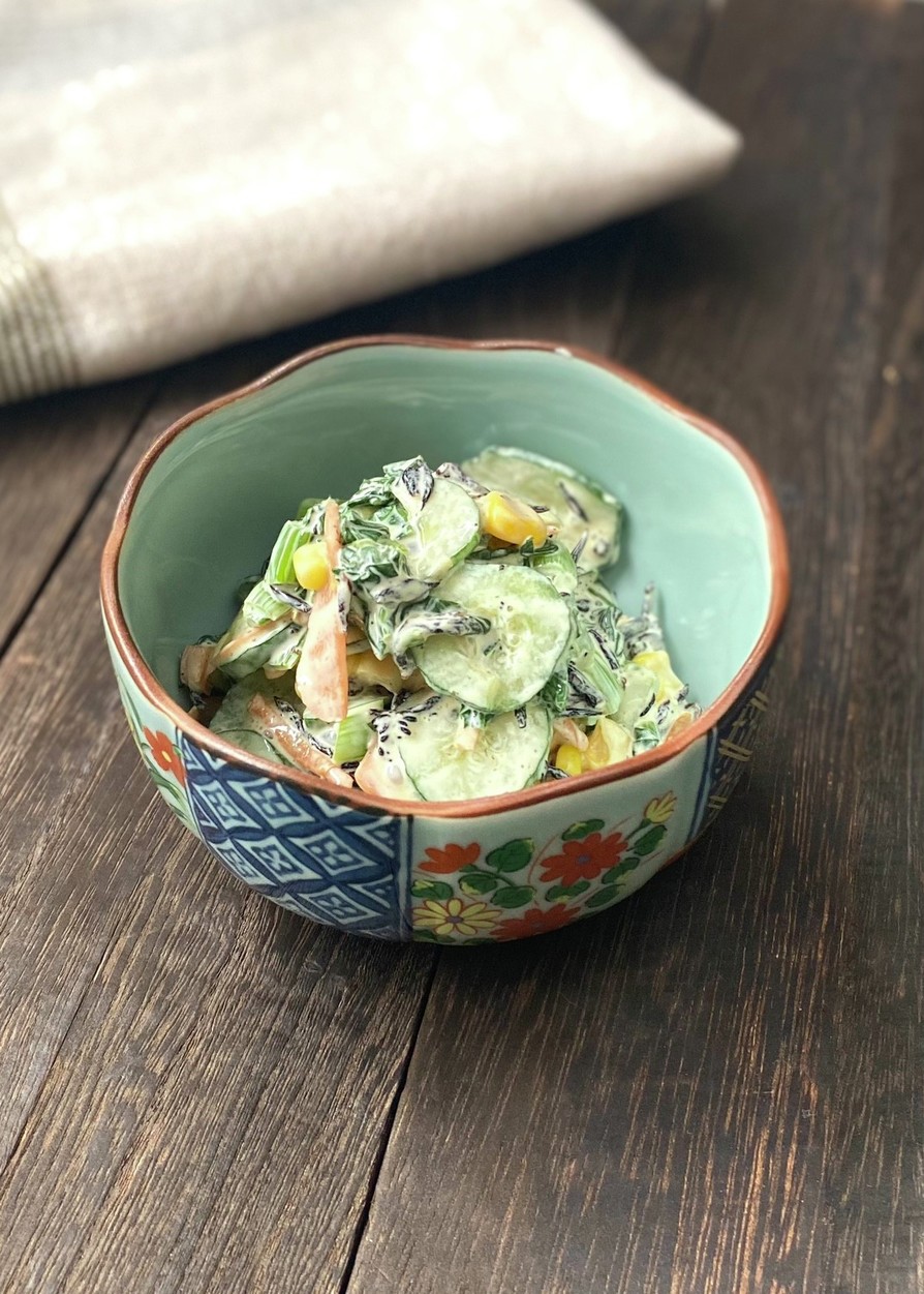 ひじきと野菜の中華風マヨサラダの画像