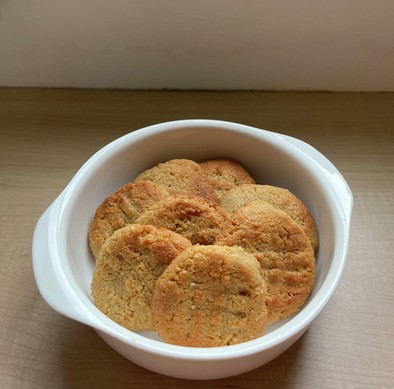 トースターで簡単ピーナツバタークッキーの写真