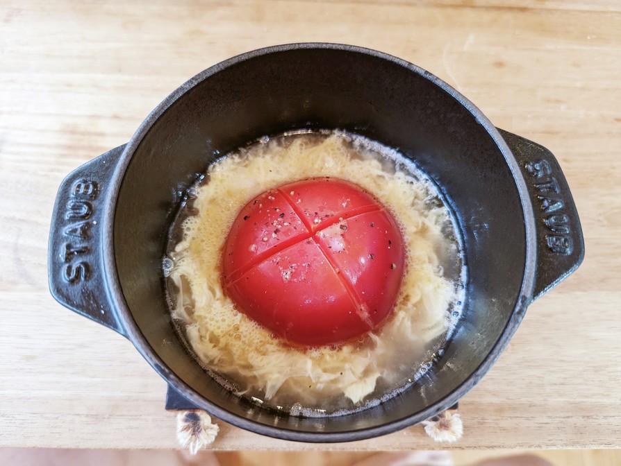 ストウブで丸ごとトマトの中華スープの画像