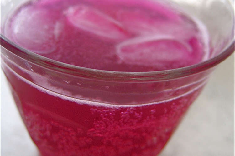 赤紫蘇シロップ シソジュース レシピ 作り方 By ナヲコナヲコ クックパッド 簡単おいしいみんなのレシピが367万品