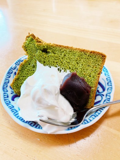 米粉の抹茶シフォンケーキの写真