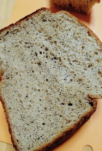ホームベーカリーでふすまパンの食パン