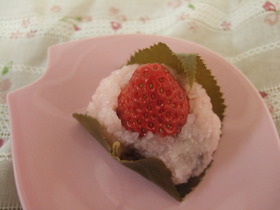 レンジで簡単♪いちご桜餅❀