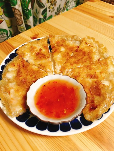 台湾にしかないタイ料理☆月見エビ餅の写真