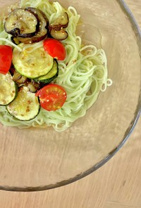 ズッキーニとナストマトのマリネそうめん