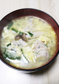 ゴロゴロ鶏団子スープ