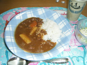 牛すじカレー