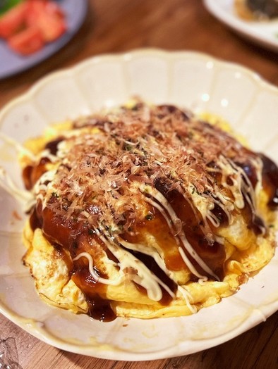 余った焼きそば　オムそばに大変身！の写真