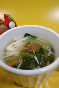 小松菜と餃子のスープ
