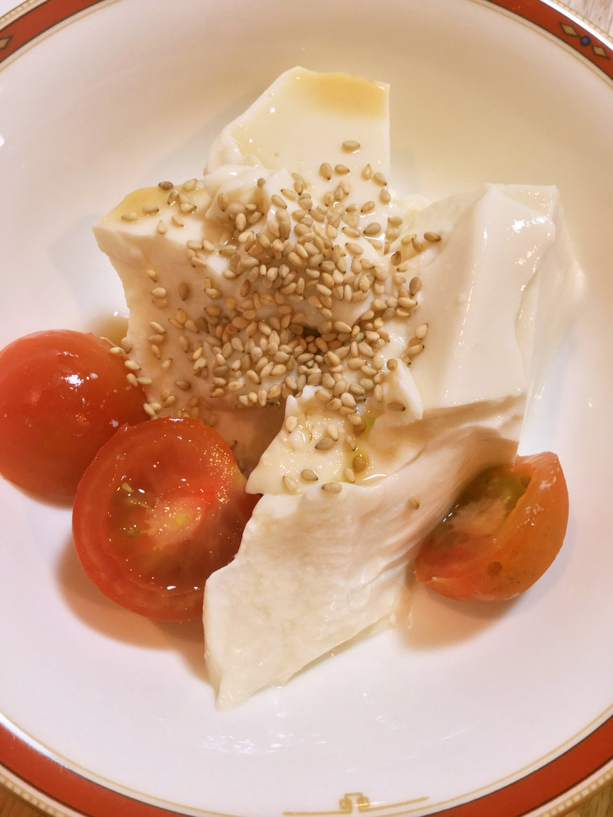 豆腐とミニトマトぽん酢白ごまがけの画像