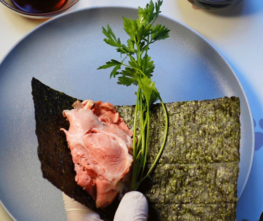 ジューシー煮豚の手巻き寿司 ： 低温調理の画像