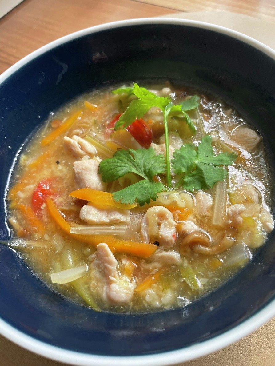 野菜と鶏胸ナンプラーdeエスニックスープの画像