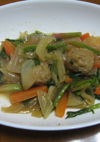 鶏団子と野菜の炒め煮