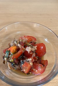 トマトとツナの塩昆布サラダ