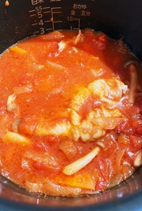 炊飯器で簡単！丸ごとチキンのトマト煮