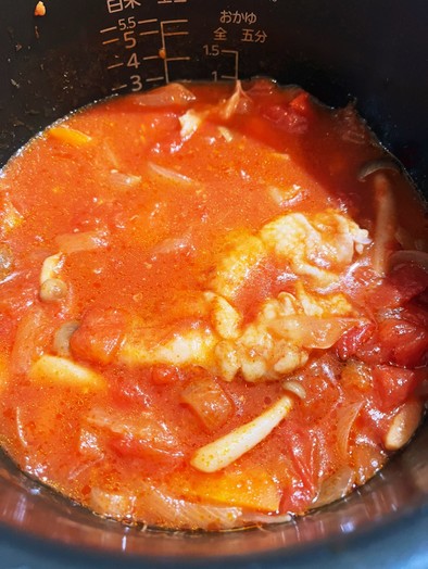 炊飯器で簡単！丸ごとチキンのトマト煮の写真