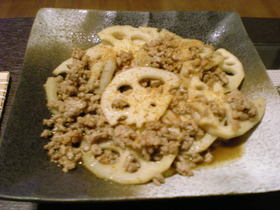 蓮根とひき肉の生姜焼き