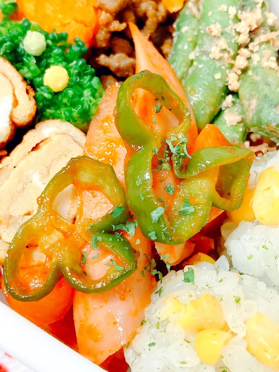 焦がしコーン、チキン、トルティーヤのサラダ チポトレヨーグルトドレッシング添え レシピ