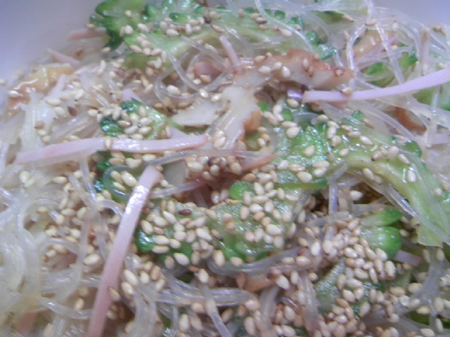 ゴーヤの中華風サラダの画像