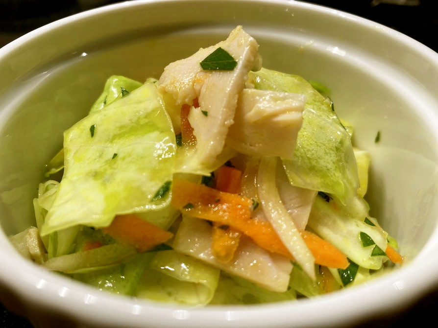 Cabbage/Lemon Saladの画像