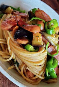 夏野菜とアンチョビのスパゲティ