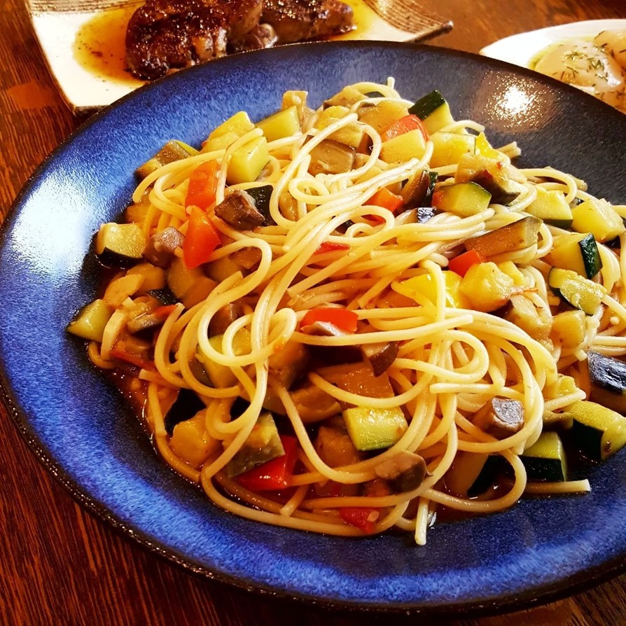 カラフル夏野菜のペペロンチーノの画像