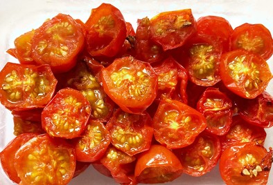 フライパン焼きトマトの写真