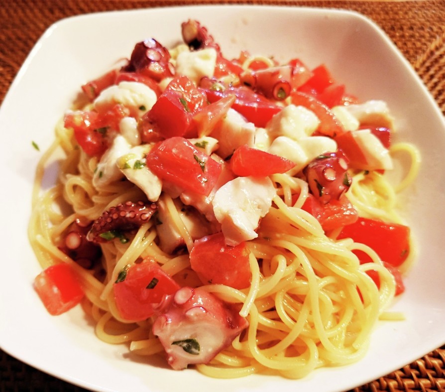 トマトのカプレーゼパスタ レシピ