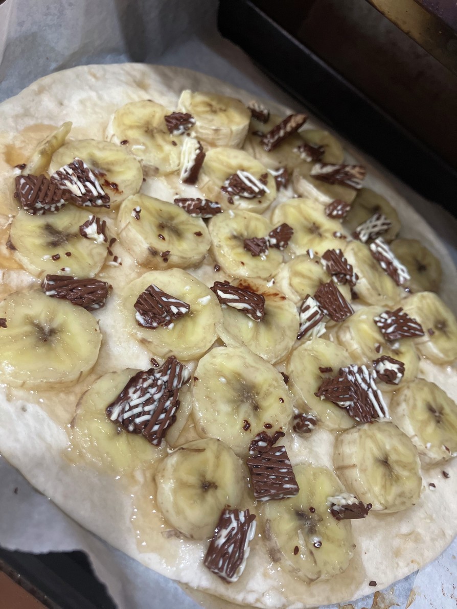 冷凍ピザシートで簡単バナナのデザートピザの画像