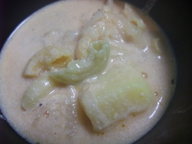 薩摩芋とマカロニのトマト風味ミルクスープの写真
