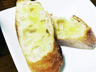 5分で！にんにく塩麹のガーリックトーストの写真