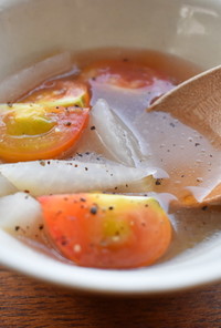大根とトマトの中華風スープ