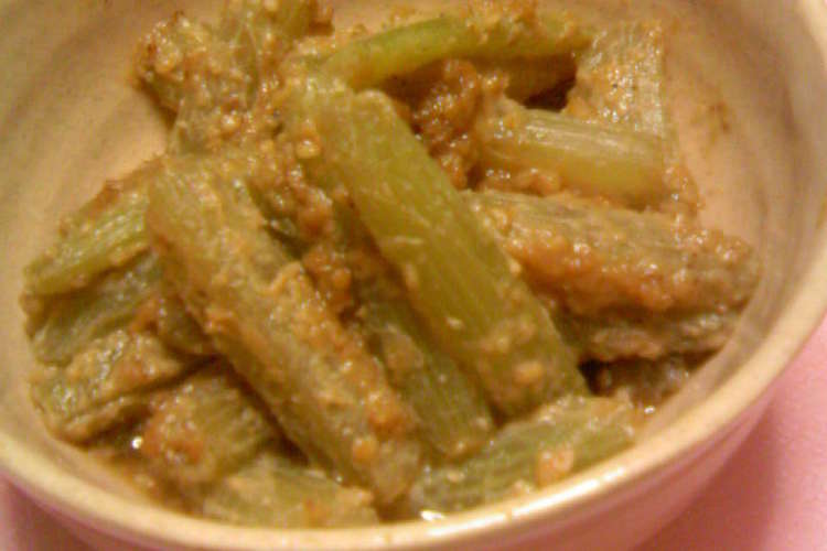 ふきのゴマ味噌炒め レシピ 作り方 By Kitakitapon クックパッド 簡単おいしいみんなのレシピが371万品