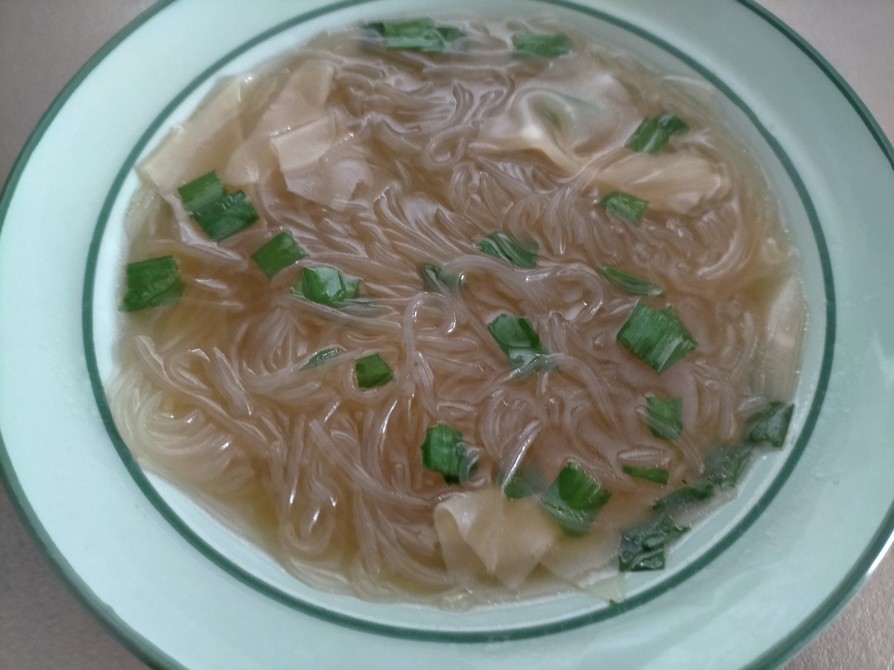 おひとり様用昼食：ヘルシー中華スープの画像