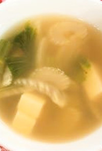 セロリと豆腐の中華スープ
