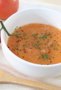 ぶんぶんで一瞬☆トマトの冷製スープ