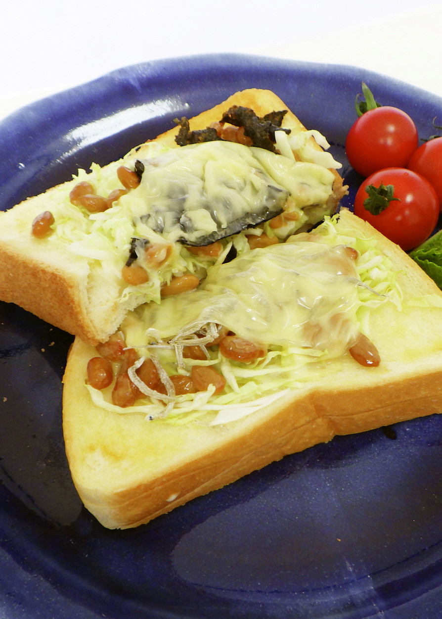 納豆チーズトーストの画像
