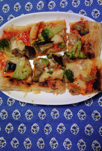 ヨウサマの減塩夏野菜のお家（うち）ピザ